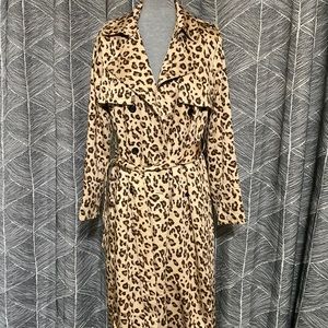 Leopard Trench Coat, Banana Republic, Size M, NWT